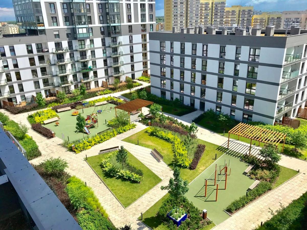 Galeria Rondo Wiatraczna Apartments Varşovia Exterior foto