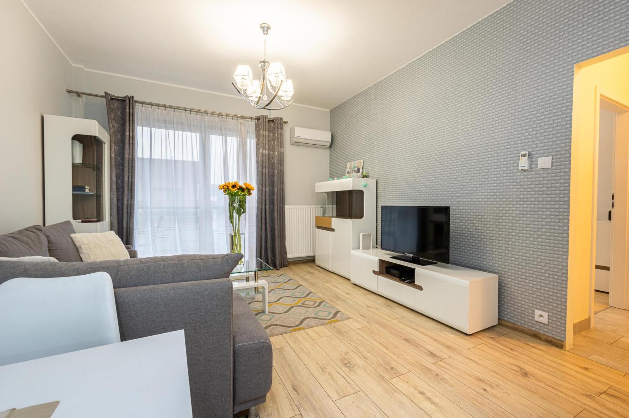 Galeria Rondo Wiatraczna Apartments Varşovia Exterior foto
